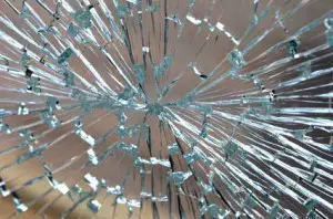 Einbruchsversuch durch Fensterscheibe